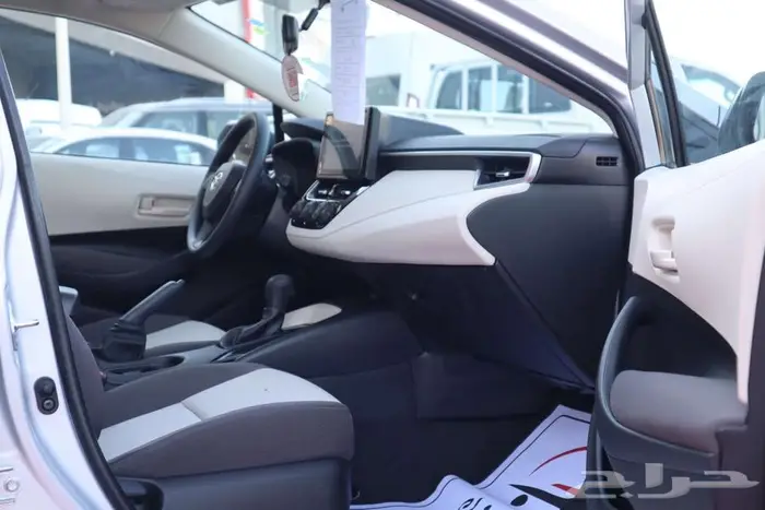 تويوتا كورولا 2.0 Xli فتحة بنزين 2025 اقل سعر 16