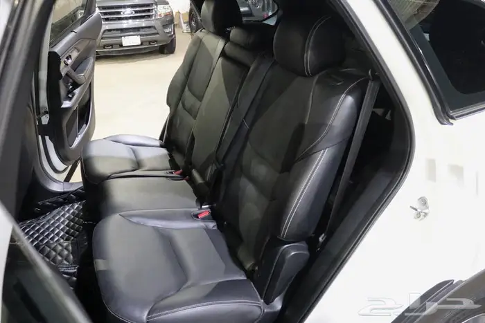 جيب مازدا CX9 فل كامل 2023 14