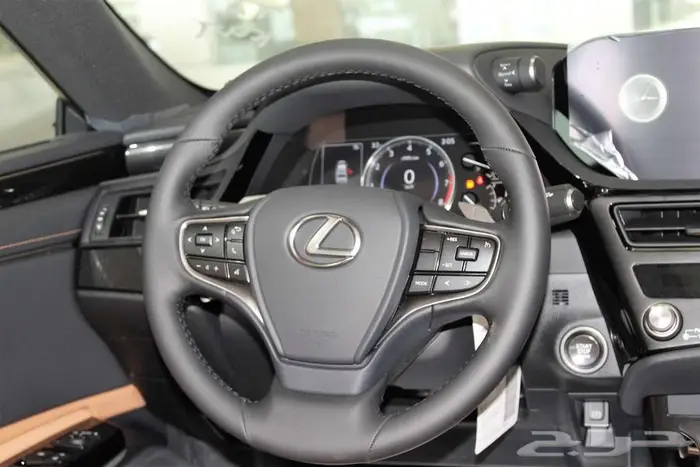 لكزس - ES250 AA -خليجي-2025-جناح-تشغيل عن بعد-ازياق جانبيه 12