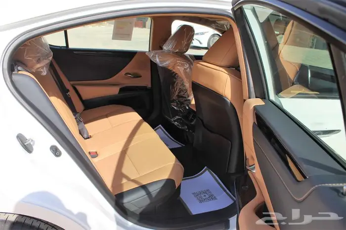 لكزس - ES300 Ah هايبرد - 2025 - خليجي 9