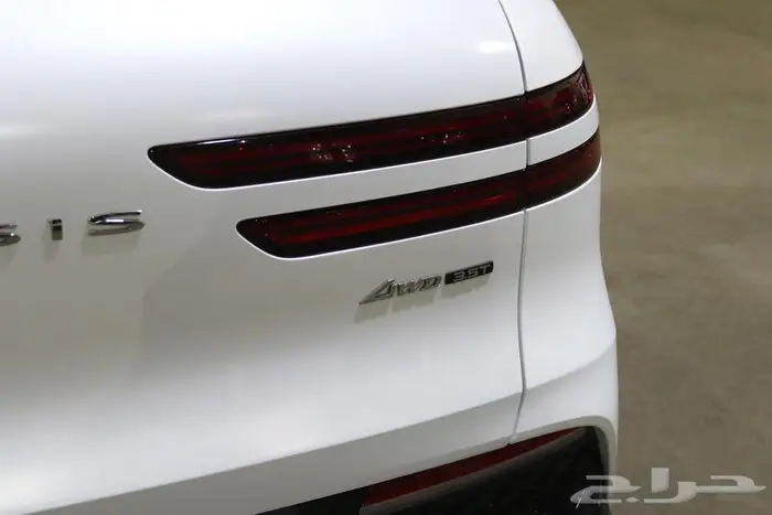 هيونداي جنسس GV70 فل كامل رويال 2024 8