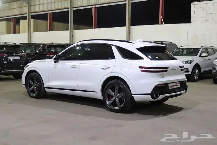 هيونداي جنسس GV70 فل كامل رويال 2024 6
