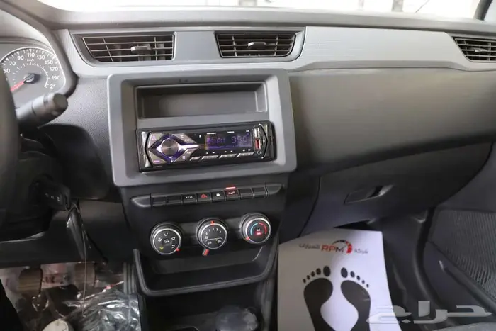 رينو اكسبريس فان بضاعه 2024 الان لدي RPM 8