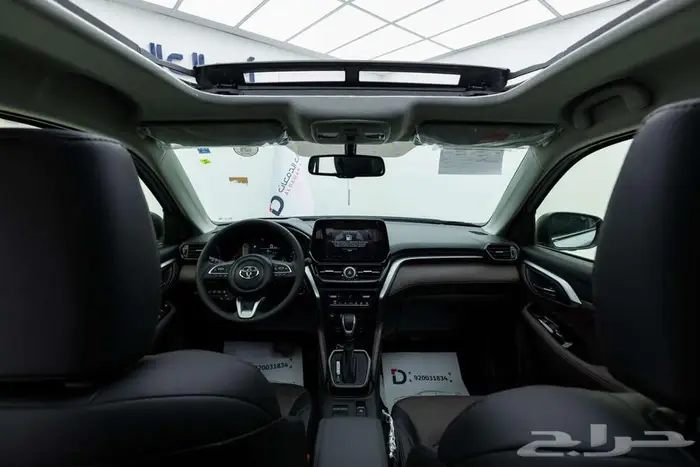 تويوتا اوربان كروز GLS فل 2026 اكتشف الأناقه و القوة 7