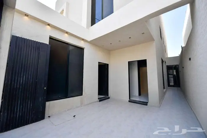 دور أرضي للبيع الرياض حي الجنادرية 1