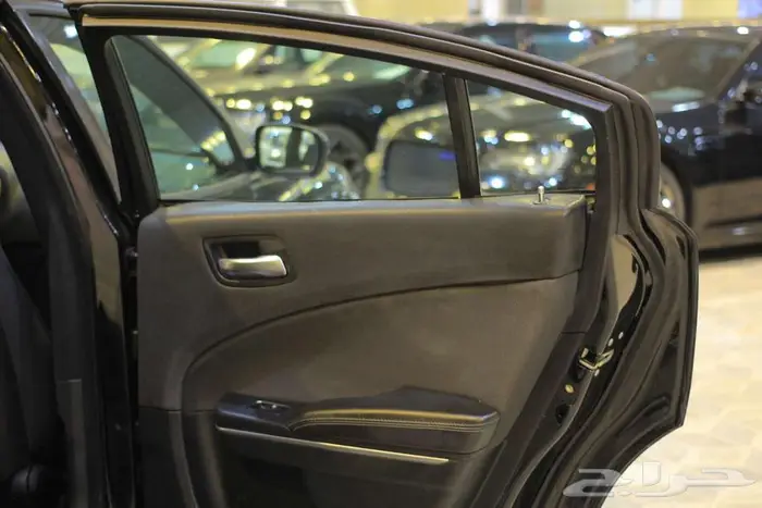 دودج تشارجر SXT 2018 14