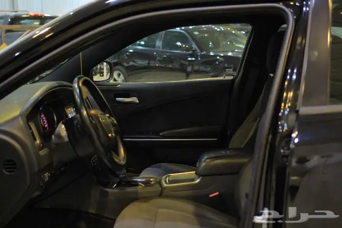 دودج تشارجر SXT 2018 7