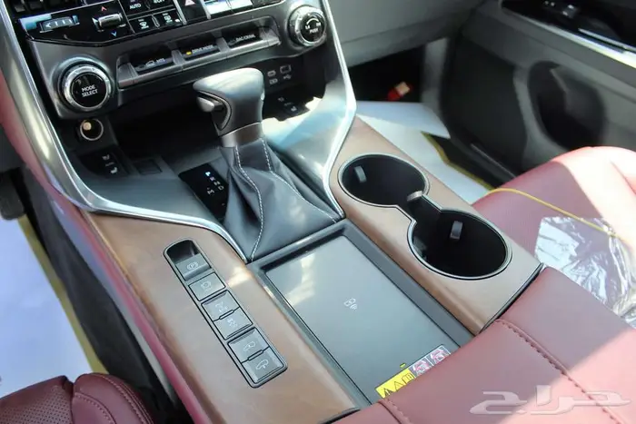 لكزس - LX600 BB - خليجي - 2025 - فل كامل - 25 سماعه-اقل سعر 12