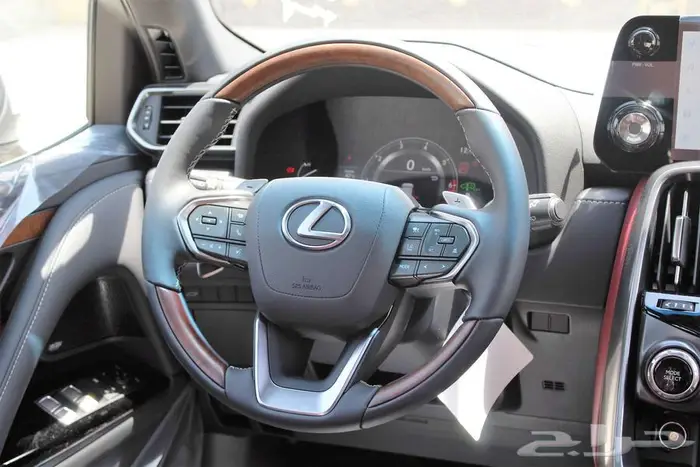 لكزس - LX600 BB - خليجي - 2025 - فل كامل - 25 سماعه-اقل سعر 11