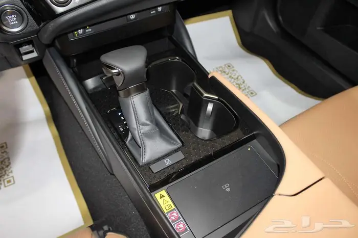 لكزس - ES350 CC - بريمي - 2025 9