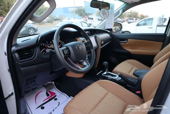 تويوتا فورشنر 2025 بنزين دبل وبدون (اقساط جميع البنوك) 13