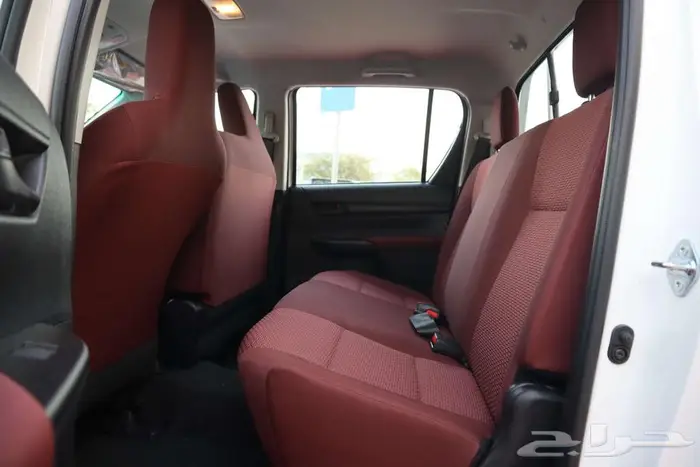 تويوتا هايلوكس 2025 ديزل (خذها ب اقل هاامش ربح) 7