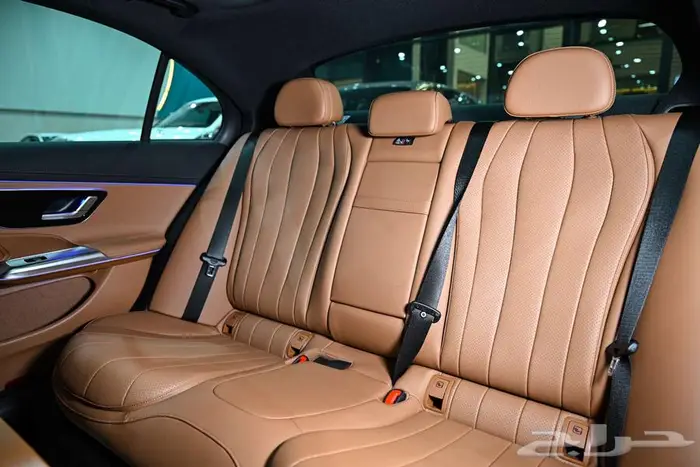 شركة البريمي لسيارات مرسيدس 12