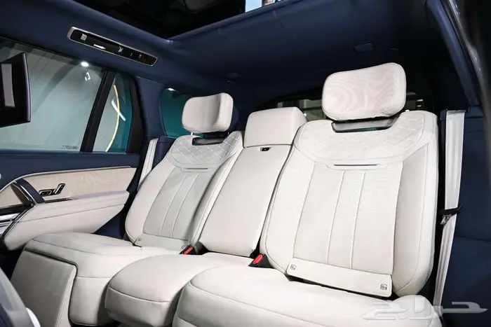 شركة البريمي لسيارات رانج روفر SV 14