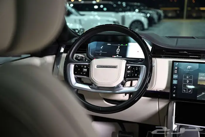 شركة البريمي لسيارات رانج روفر 3