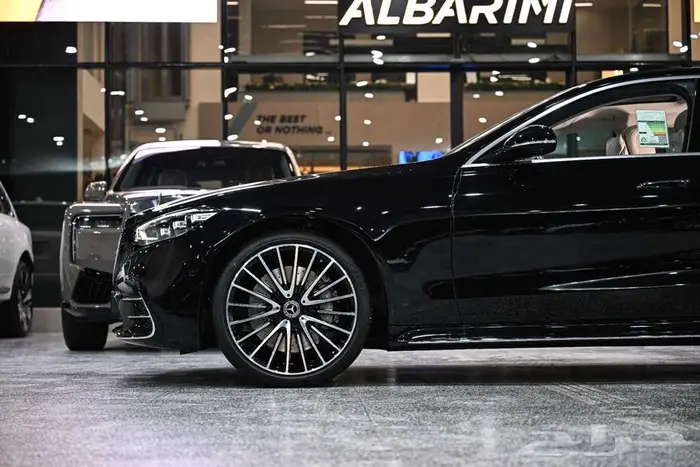 شركة البريمي لسيارات مرسيدس S450 4