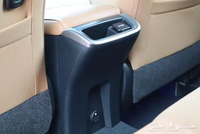 فورتشنر VX2 رادار و بدون رادار 2.8 ديزل 2024 سعودي 18