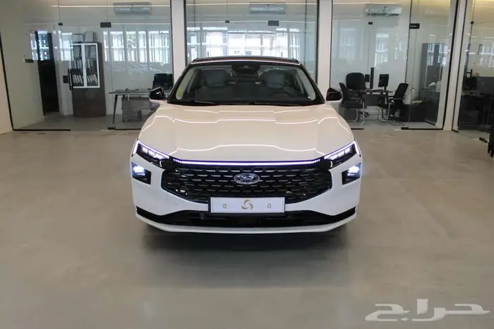 فورد تورس تيتانيوم 2026 0