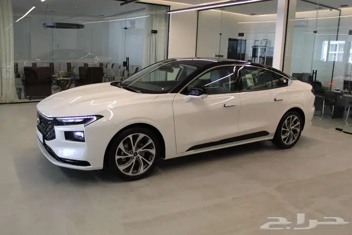 فورد تورس تيتانيوم 2026 2