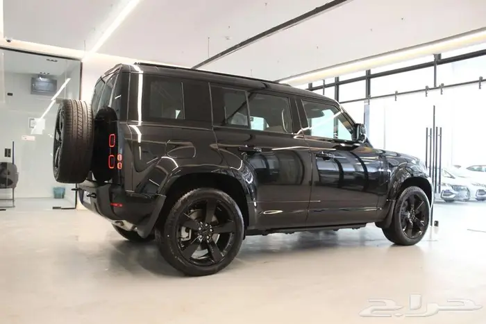 ديفندر X DYNAMIC HSE 2026 3