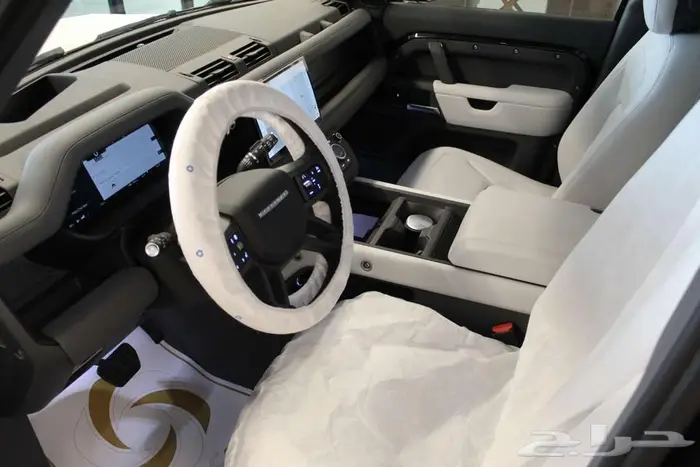 ديفندر X dynamic HSE 2025 6