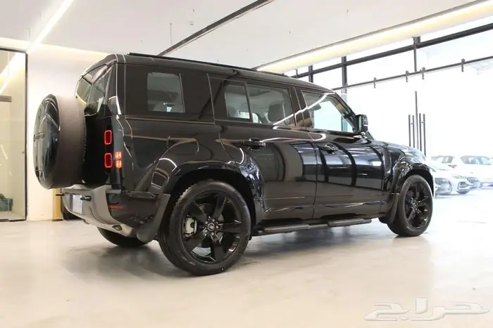 ديفندر X dynamic HSE 2025 3