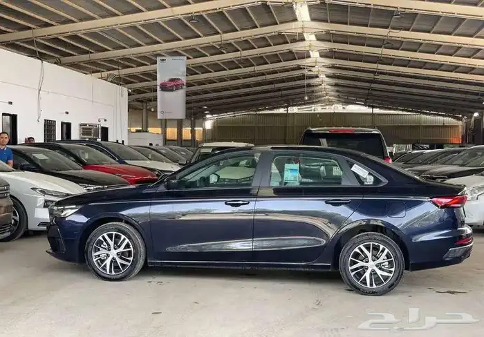 جيلي امجراند ستاندر موديل 2025 4