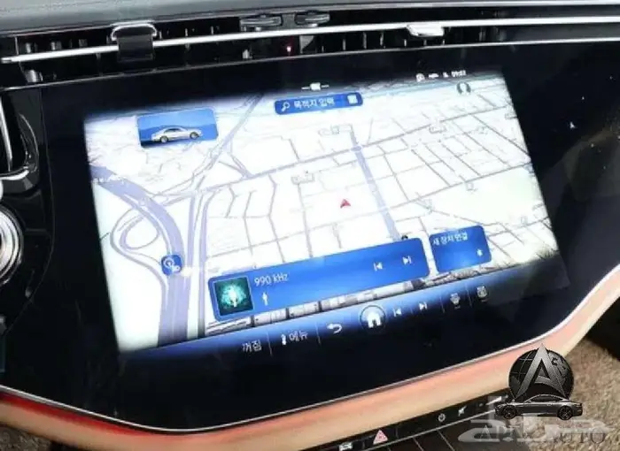 مرسيدس E300 كلاسيك 2024 11