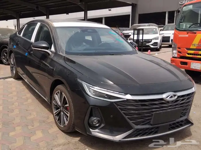 شيري اريزو 8 لاكجري موديل 2025 وجميع الفئات بعروض حصريه 1