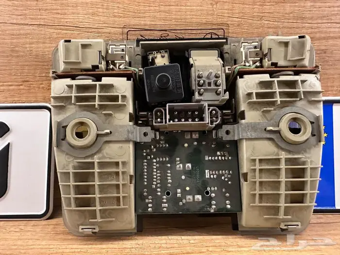 لمبة سقف شبح 7