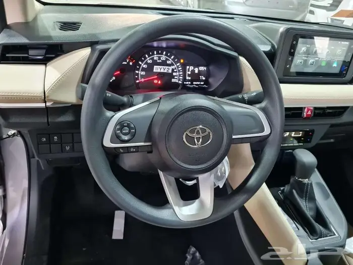 يارس 2026 ستاندر أبيض أو رمادي كاش وتمويل ميسر 16