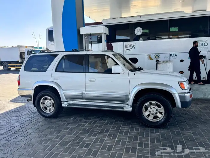 تويوتا فورنر موديل 1998 7