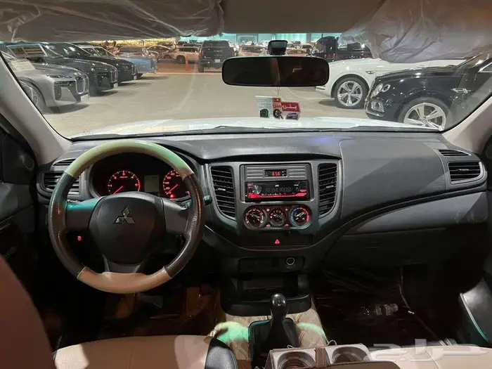 متسوبيشي بكب غمارتين ديزل بدون دبل 2023 3