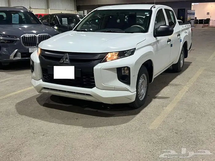 متسوبيشي بكب غمارتين ديزل بدون دبل 2023 1