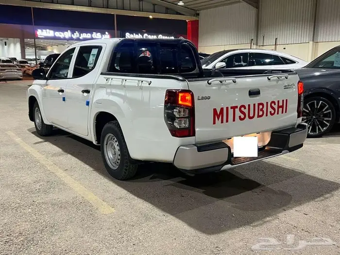 متسوبيشي بكب غمارتين ديزل بدون دبل 2023 11