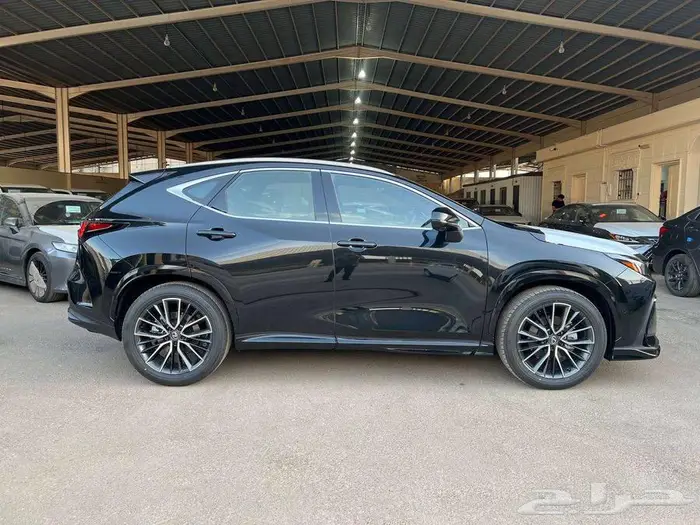 لكزس NX350 AA 2025 كاش واقساط ودفعتين 3