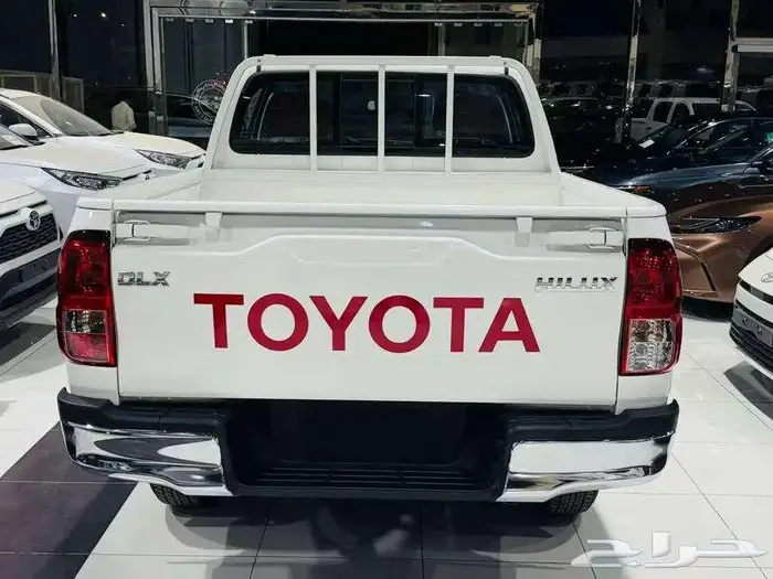 هايلوكس بريمي سلق 2025 بنزين 2.7 قير اتوماتيك دبل 5