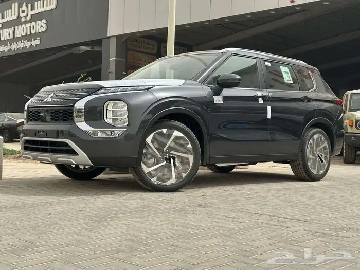 ميتسوبيشي اوتلاندر نص فل و فل كامل 2025 0