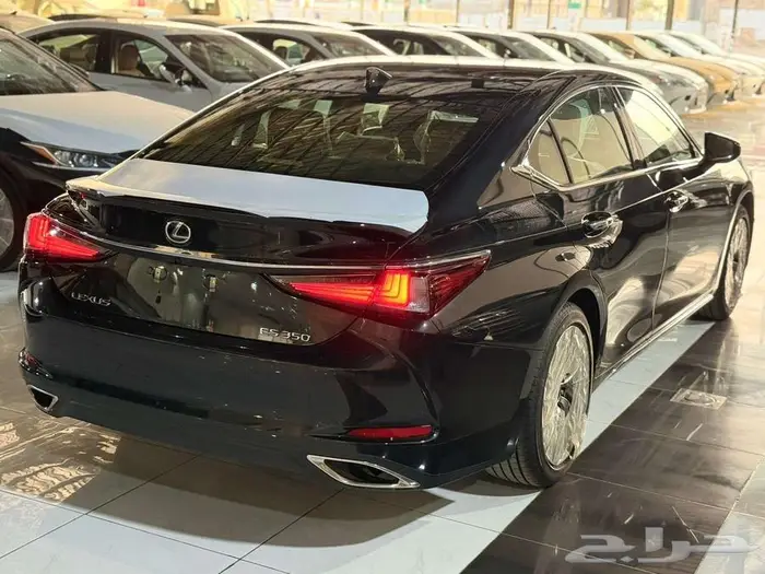 لكزس ES 350 فئة DD فل كامل خليجي 2025 3