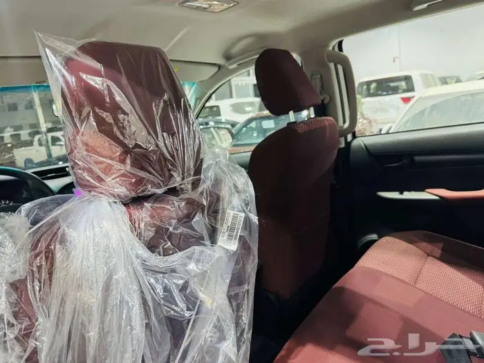 هايلوكس بريمي سلق 2025 بنزين دبل2.7 قير اتوماتيك 16