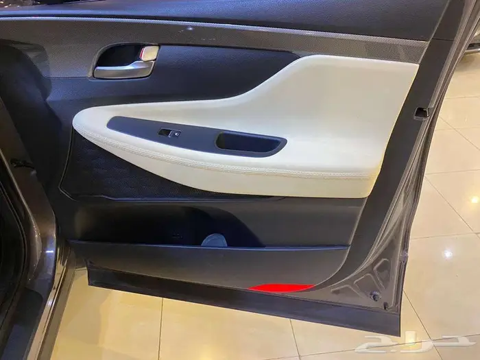 سنتافي2019 ديزل 2200cc رقم السيارة71 20