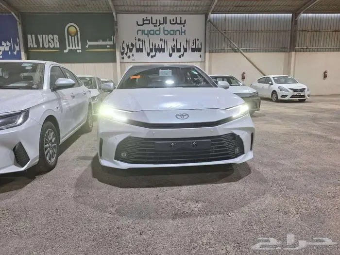 تويوتا كامري LE HEV هايبرد 2025 0