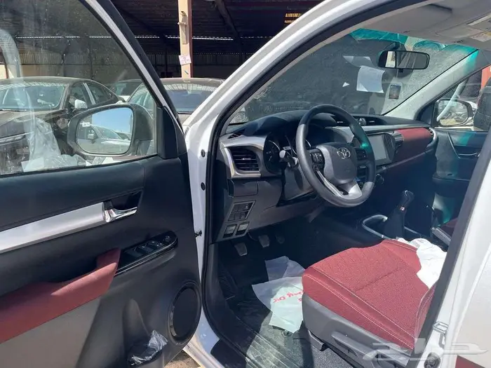 هايلوكس GLX 2 غمارتين 2025 نقد وتقسيط 4