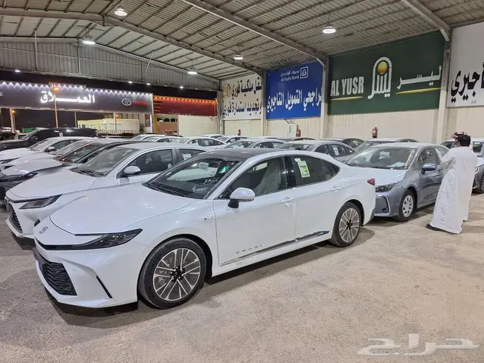 تويوتا كامري LE HEV هايبرد 2025 4
