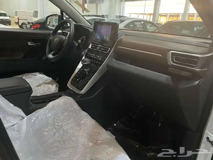 تويوتا انوفا GL بنزين 2024 اصفار ( سعودي ) 10