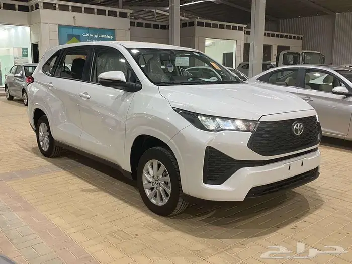 تويوتا انوفا GL بنزين 2024 اصفار ( سعودي ) 1
