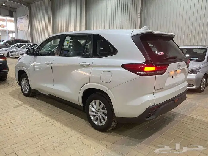 تويوتا انوفا GL بنزين 2024 اصفار ( سعودي ) 4