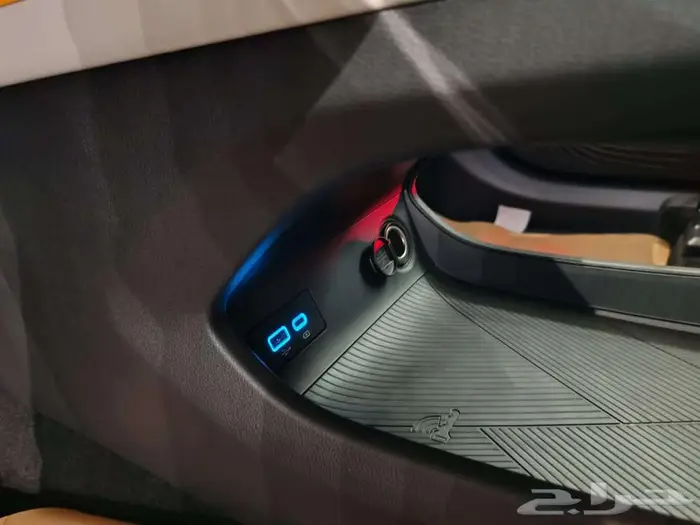 فورد تيرتوري فل كامل بلاك اديشن 2025 15