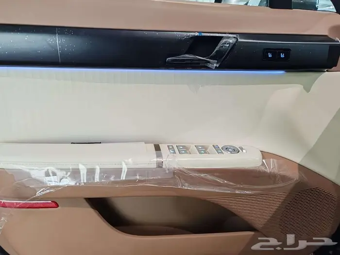 هيونداي ازيرا كاليجرافي 2025 17