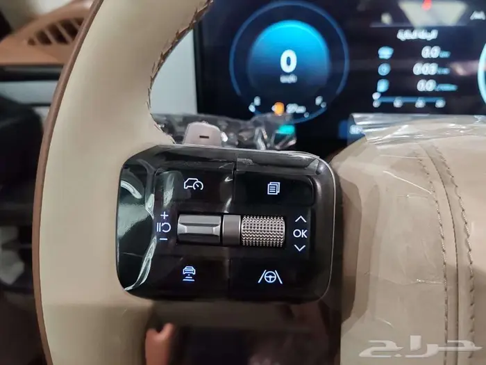 هيونداي ازيرا كاليجرافي 2025 12